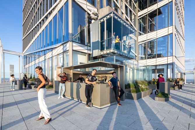 SUMMIT One Vanderbilt Experience Ticket - The balloon room and ledge photo stops