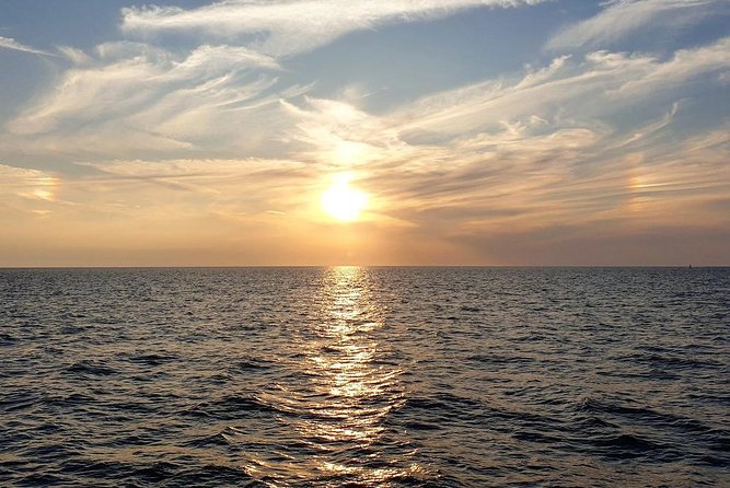 Sunset Celebration Cruise on Tropics Boat Tours - Should you book this Sunset Celebration Cruise?
