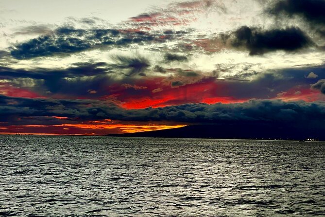 Sunset Dinner Cruise in Honolulu, Hawaii - Fresh onboard dinner: what you actually get