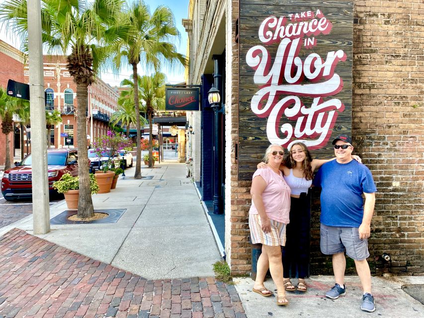 Tampa: Guided City Tour in Deluxe Street Golf Cart - Downtown Waterfront in the Cart: Water Street, Amalie Arena, and Sparkman Wharf