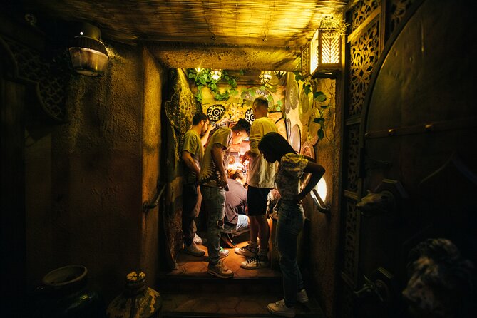 The Escape Game Chicago: Epic 60-Minute Adventures in River North - Your guide role: how hints keep the fun, not just the solving