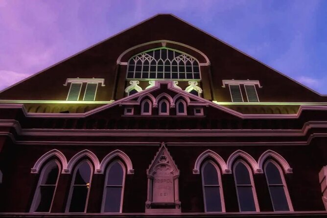 The Ghosts of Nashville Night-Time Walking Tour - Small-group pacing and why it feels different at night