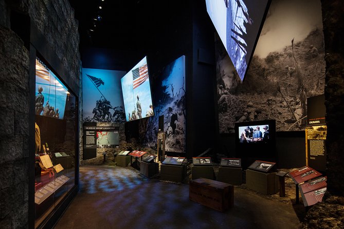 The National WWII Museum Admission Ticket New Orleans - The C-47 aircraft and the dog tag mini-train moment