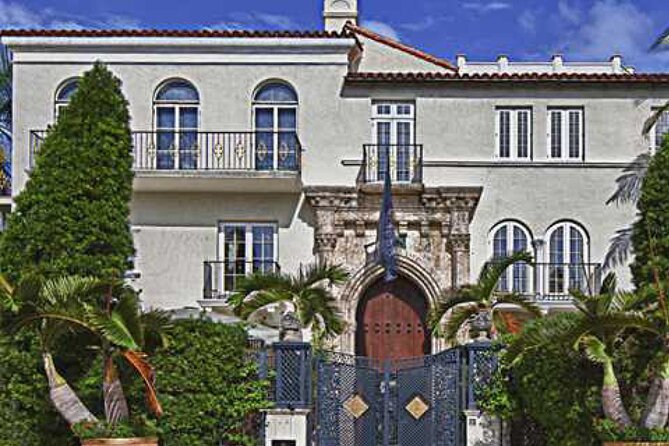The Official Art Deco Walking Tour by The Miami Design Preservation League - Learning From Stories: Social Trends Behind the Look
