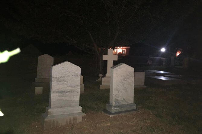 The Original Ghosts of Williamsburg Tour - Weather and night mood: what to do when the sky changes