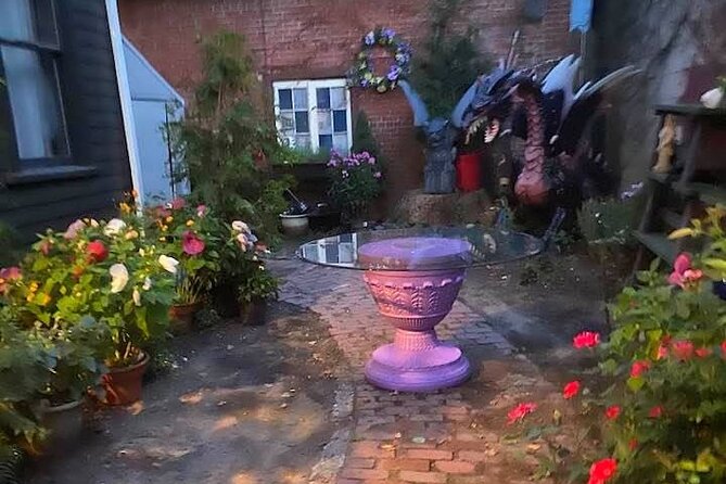 The Salem Witch Walk - Walking Salem’s streets with real sites, not just props