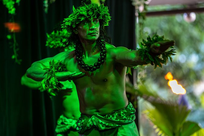 Toa Luau at Waimea Valley, Oahu - The main show: Polynesian performances, crowd interaction, and fire knife timing