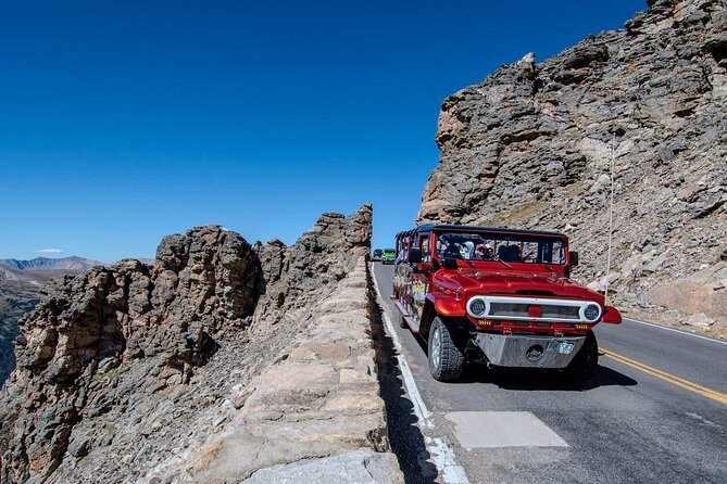 Top of the World Tour (Wildside 4x4 Tours) - Waterfalls and high views: Old Fall River Road starts your climb