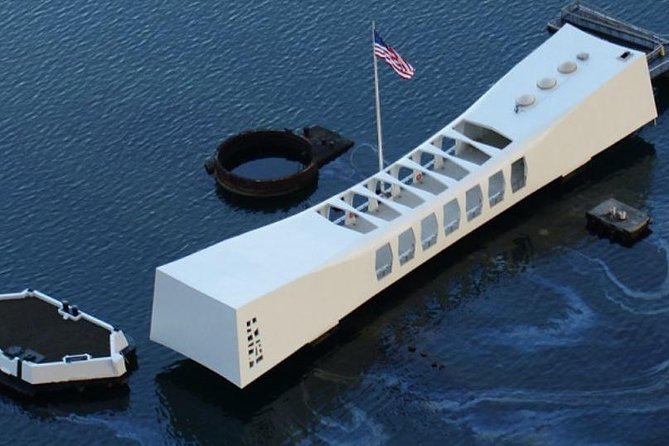 Ultimate Pearl Harbor Circle Island - Pearl Harbor Visitor Center: expect security, then real context