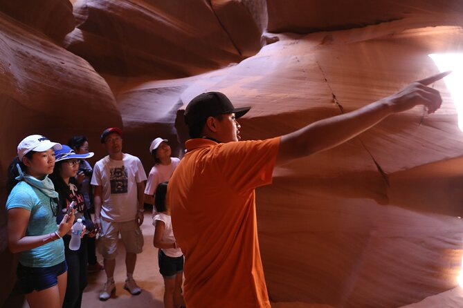 Upper Antelope Canyon Tour-AACT - Timing your visit for the beams: midday usually wins