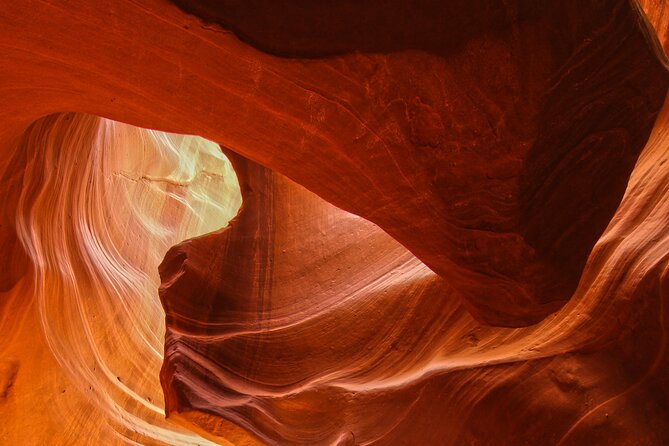 Upper Antelope Canyon Tour-AACT - Crowds, pacing, and why you should keep expectations realistic