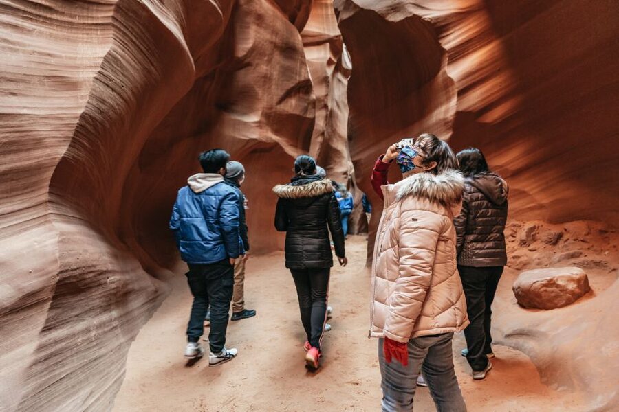 Vegas: Antelope Canyon & Horseshoe Bend Tour at Golden Hour - Lunch break and the in-between time you should actually use