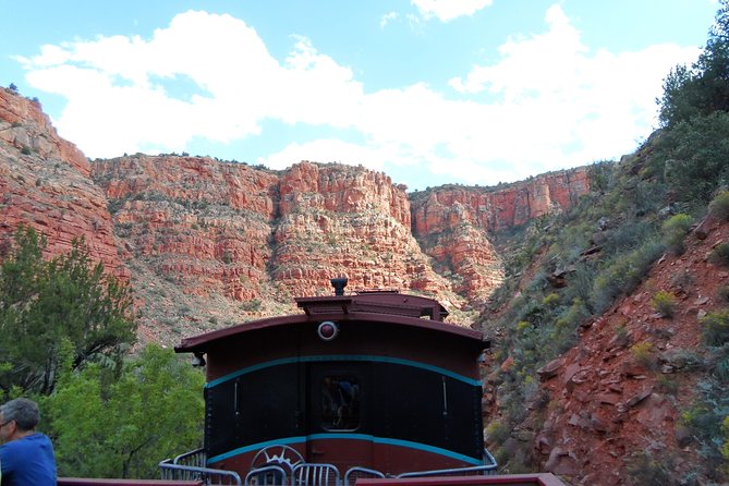 Verde Canyon Railroad Adventure Package - Guides and onboard commentary: what to do with the sound system