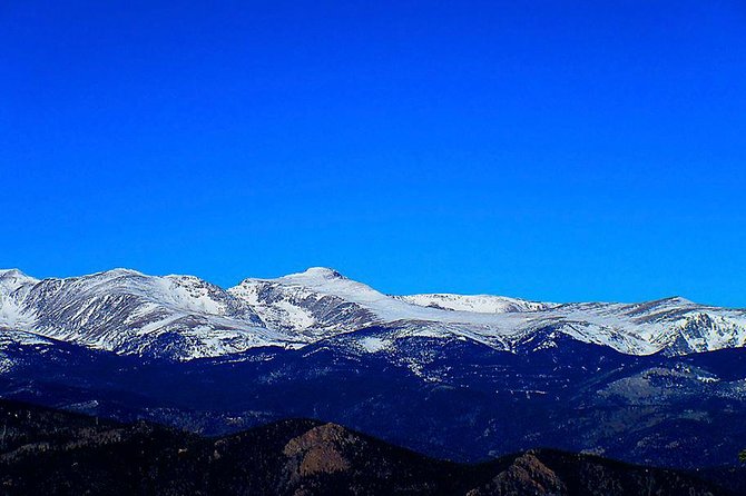 Visit Red Rocks Park, Continental Divide & Breckenridge - The Continental Divide on Loveland Pass: elevation, wind, and big photos