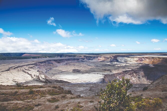 Volcano Adventure: Hilo Sightseeing w/ Optional Helicopter Tour - Lunch, A/C comfort, and why the included basics matter