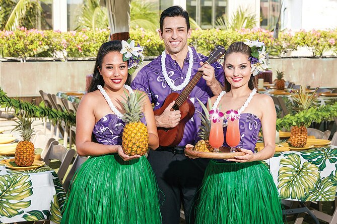 Waikiki Luau Buffet with Optional Rock-A-Hula Show Ticket - Arrival and the Luau Welcome: What Happens in the First Minutes
