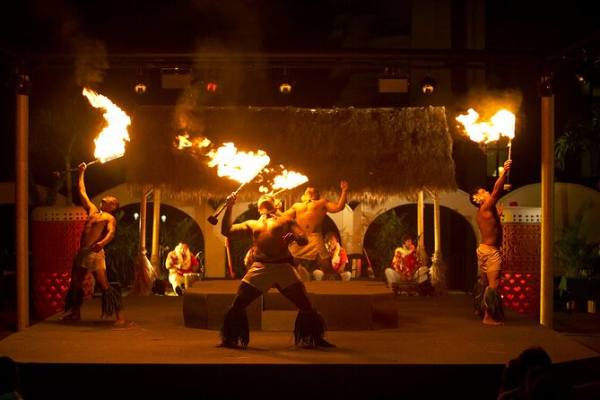 Waikiki Starlight Luau on The Great Lawn-Hilton Hawaiian Village - Waikiki Starlight Luau at Hilton’s Great Lawn: what you are paying for