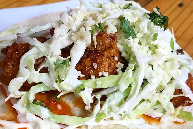 Walking Food & Drink Tour of Downtown Nashville - What You Actually Get: Lunch, Drinks, and Room to Breathe
