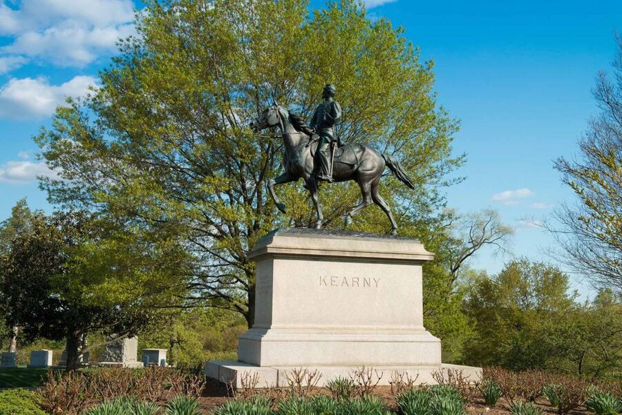 Washington DC: Arlington Nat. Cemetery Ticket & Tram Tour - The Tomb of the Unknown Soldier: the guard change is the star