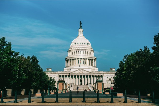 Washington DC in One Day: Guided Sightseeing Tour - Transit options and comfort: air-conditioned coach vs glass-top upgrade