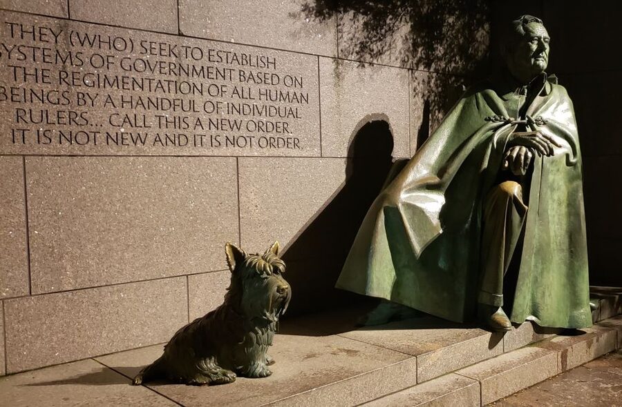 Washington DC: Monuments by Moonlight Nighttime Trolley Tour - Timing reality: how the 150 minutes actually feel