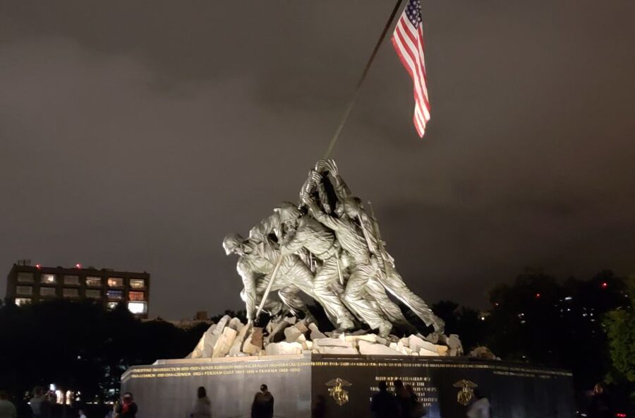 Washington DC: Monuments by Moonlight Nighttime Trolley Tour - What the tour covers from the road: White House to Capitol Hill