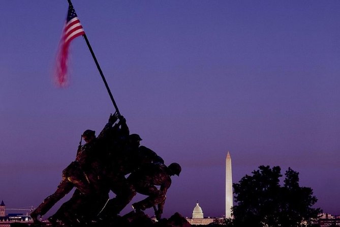 Washington DC Moonlight Tour by Electric Cart - Lincoln Memorial, Then Korean War and Vietnam Veterans Memorials