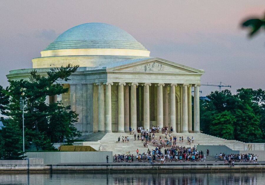 Washington DC: National Mall Night Bus Tour - WWII, Washington Monument, and the memorials that glow with meaning