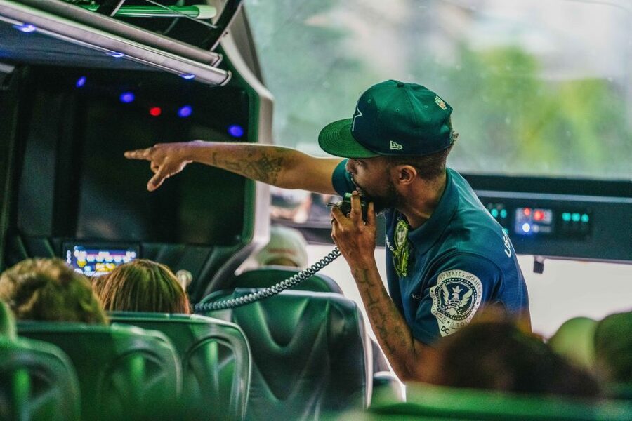 Washington DC: National Mall Night Bus Tour - Photo strategy for a 3-hour night ride (so you don’t miss the best shots)