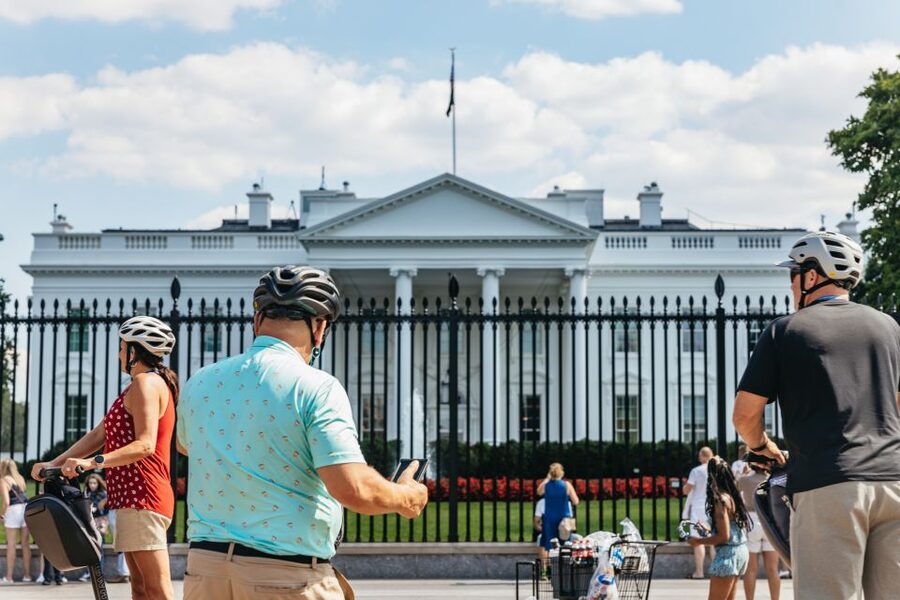 Washington DC: See the City Segway Tour - Washington Monument and the Smithsonian and gallery zones