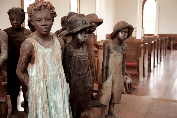 Whitney Plantation Tour with Transportation from New Orleans - Should you book it?