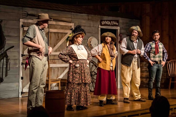 WhoDunnit Hoedown - Branson’s Best Murder Mystery Dinner Show - Getting settled at the Shepherd of the Hills venue