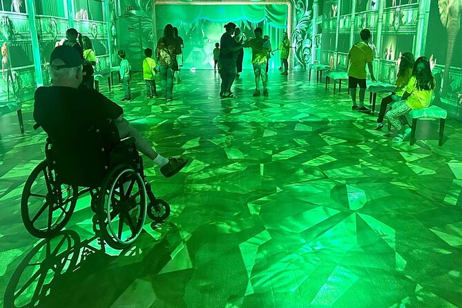 Wizard of OZ Museum tour - Wizard of Oz Museum and Van Gogh in Cape Canaveral: what it is really like